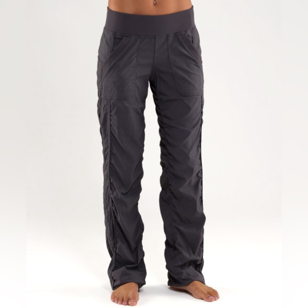 Lululemon Quick Step Pants Size 4 Coal Grey